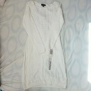 Tahari super cute knit white dress